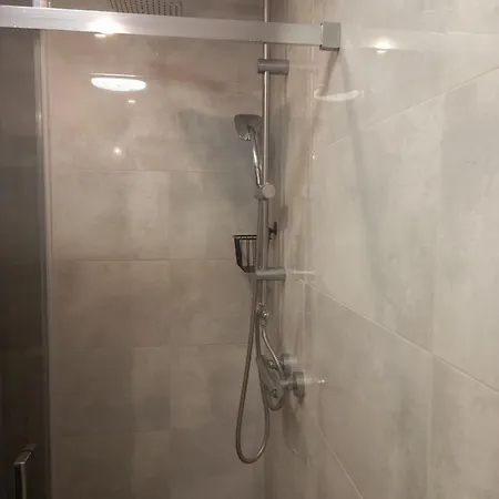 Homestay Przy Szymonowica W Krakowie *